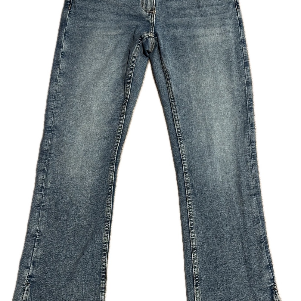 Zara Blue Denim Flare Fit Jeans from the signature collection 13-14 yo (164 cm)